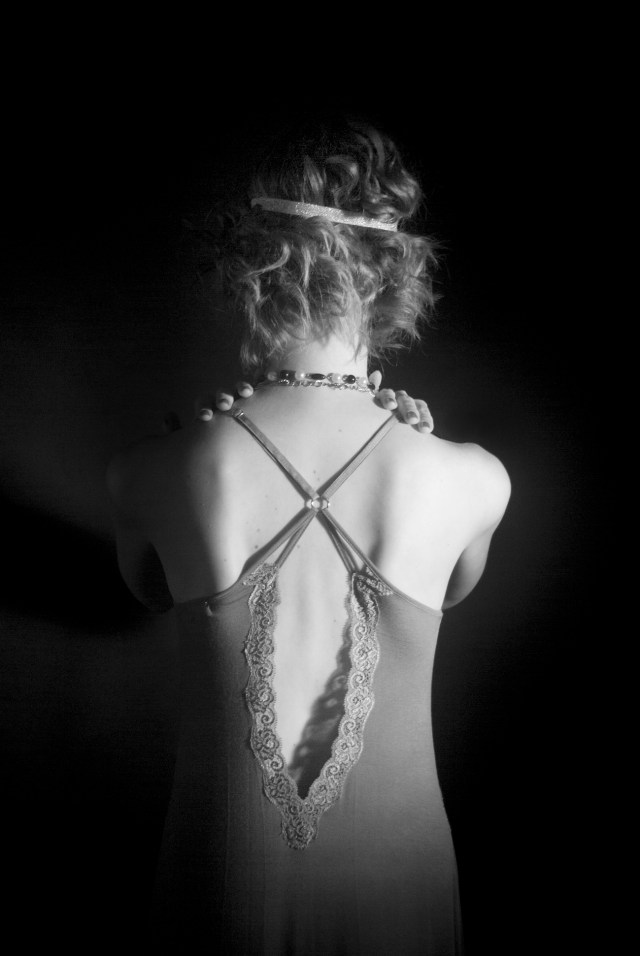 MONDO MODA Dez 2011 (Silent Ladies) (4)