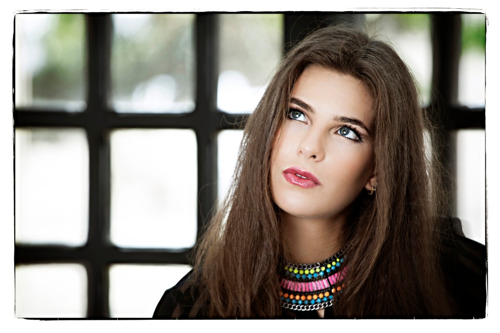 MONDO MODA – New Face… New&nbsp;Modern!