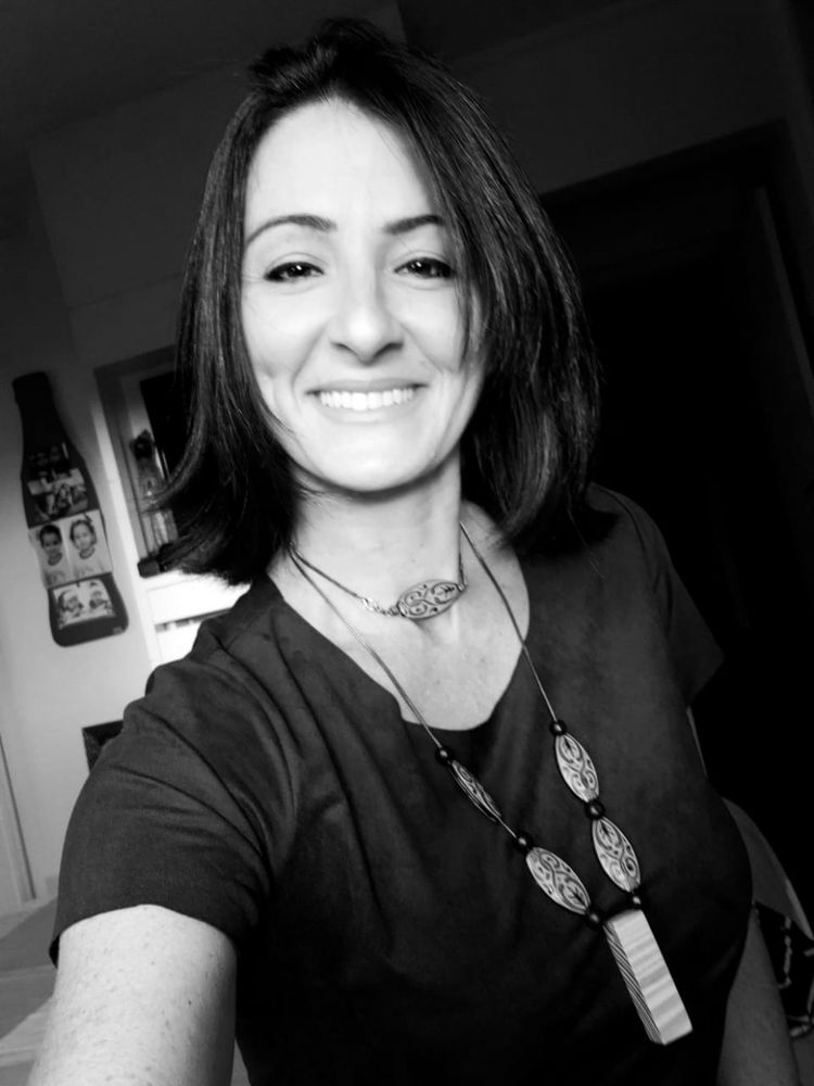 O que Fabiana Schoqui fala sobre Jorge Marcelo&nbsp;Oliveira