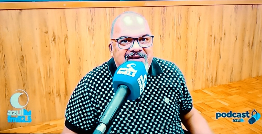 Podcast Fora da Ordem 2.0 de Ju Freitas